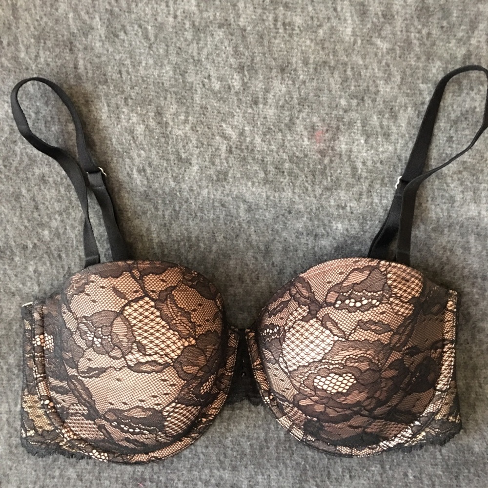 Woman’s Victoria’s Secret BioFit Multi-Way  Bra 34DD
